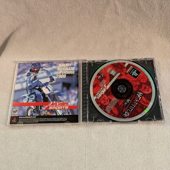 WWF Attitude PlayStation Game - Black and Red - Picture 4 of 7